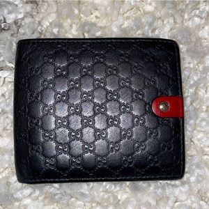 Authentic Gucci men GG wallet